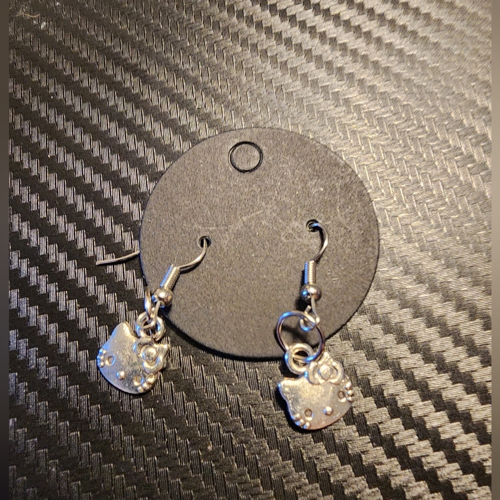 Hello Kitty Earrings